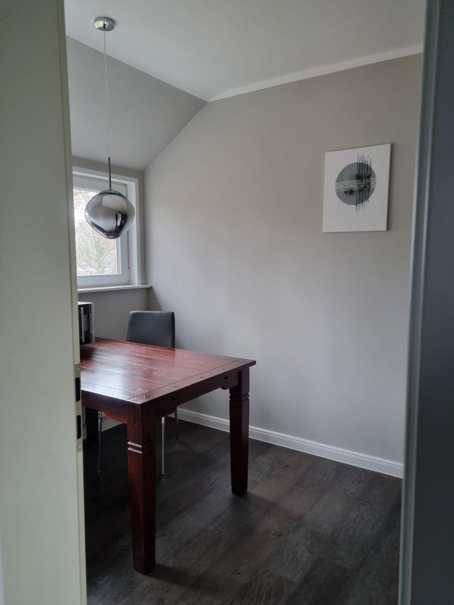 Likehome Suite Buchholz in der Nordheide Ruang foto