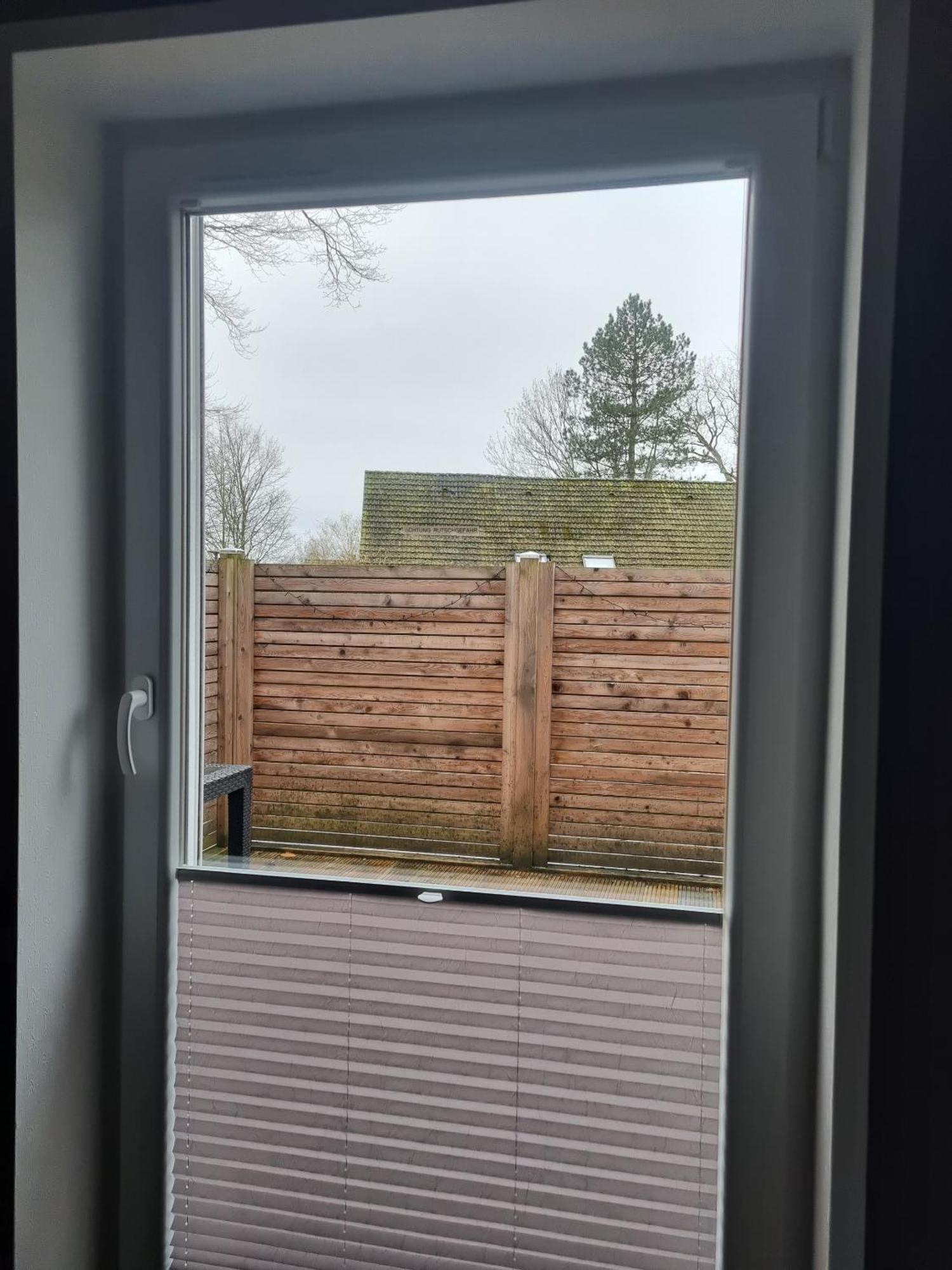 Likehome Suite Buchholz in der Nordheide Ruang foto